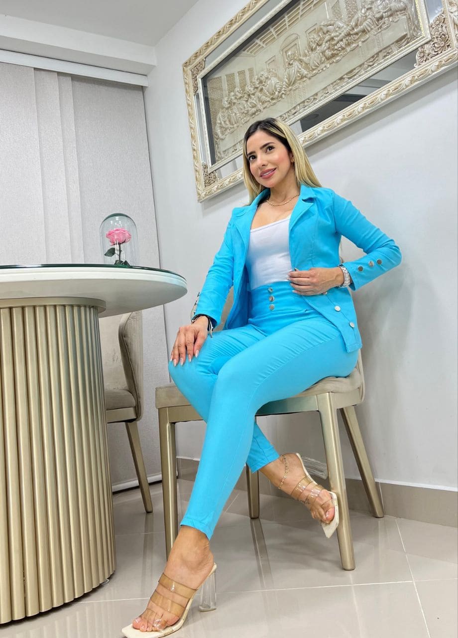 Chaqueta de Dama Elegance®: ¡Estilo, Comodidad y Versatilidad en un Solo Lugar!