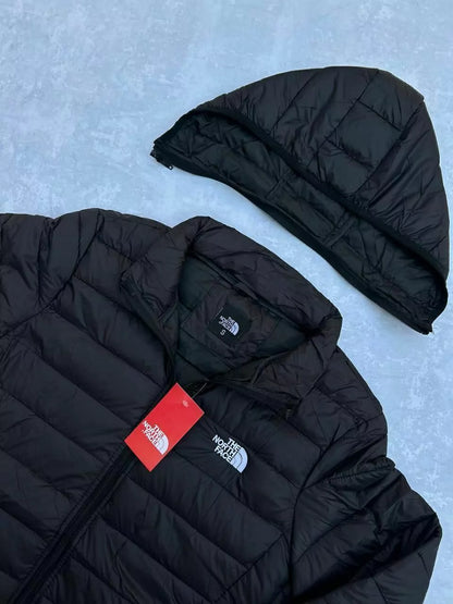 Chaqueta The North Face Capucha Desmontable y Impermeable Con Capota